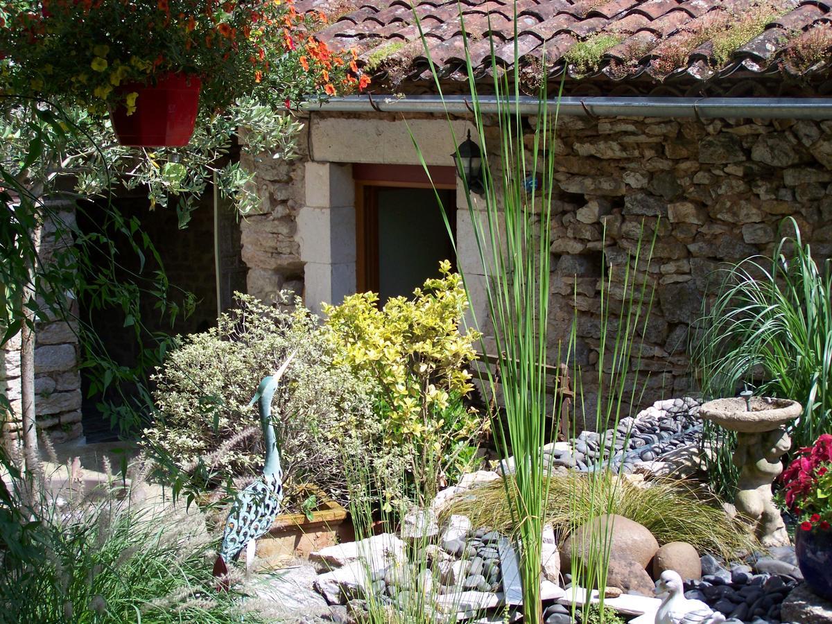 Chambre D'Hotes Les 3 Cochons D'Olt Arcambal Exterior foto